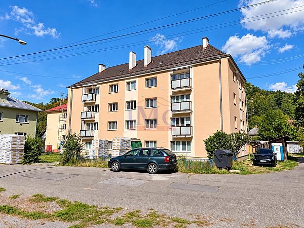 3i byt s garážou v obci Hodruša-Hámre
