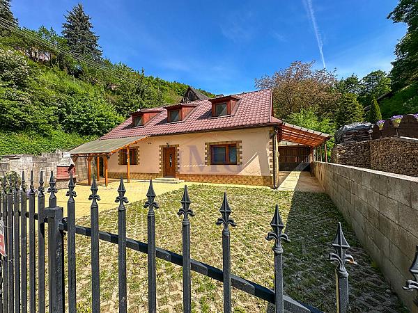 4i rodinný dom v obci Hodruša -Hámre (Žarnovica)
