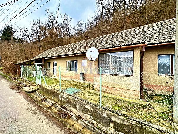 Dom v pôvodnom stave v meste Žarnovica