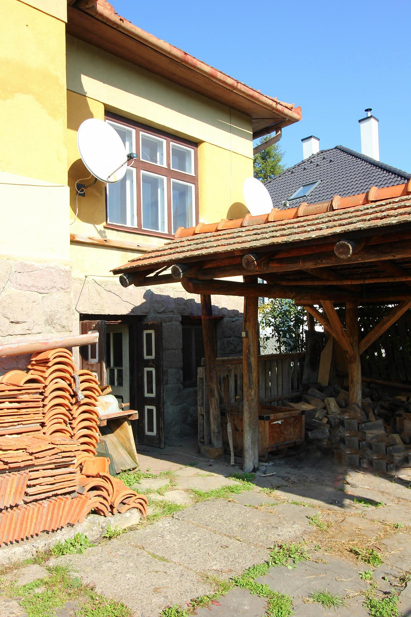 Predám rodinný dom v Žarnovici na slnečnom pozemku